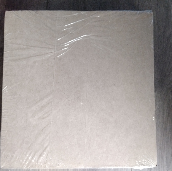 Scrap book with inserts. - Picture 2 of 4